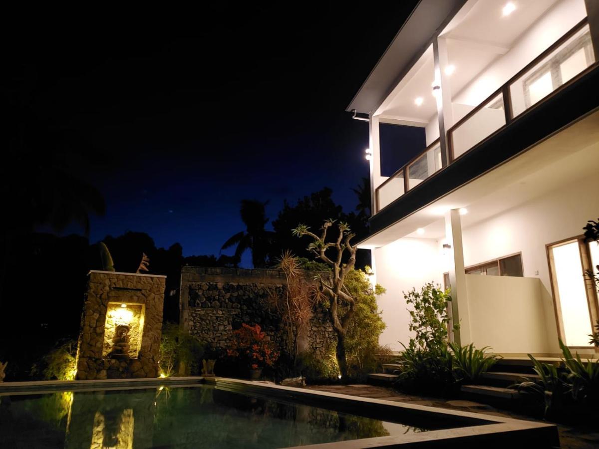 Utama Villas Beach Front Candidasa Εξωτερικό φωτογραφία